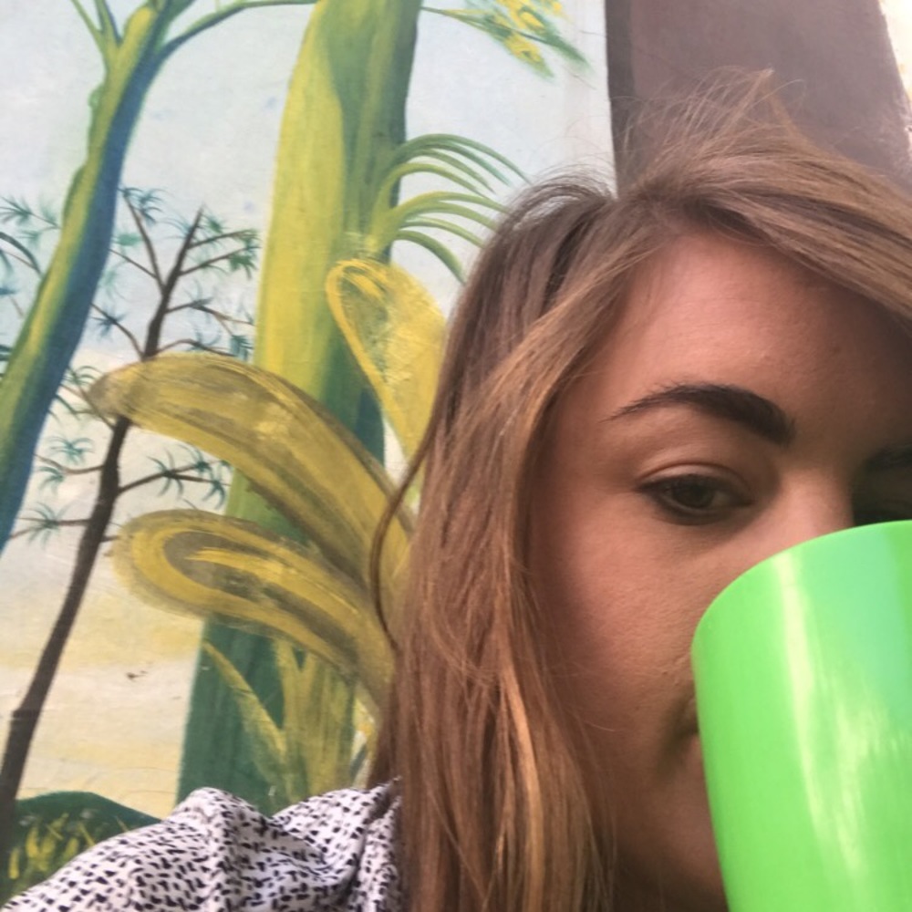 Meet your Posher, Lydia